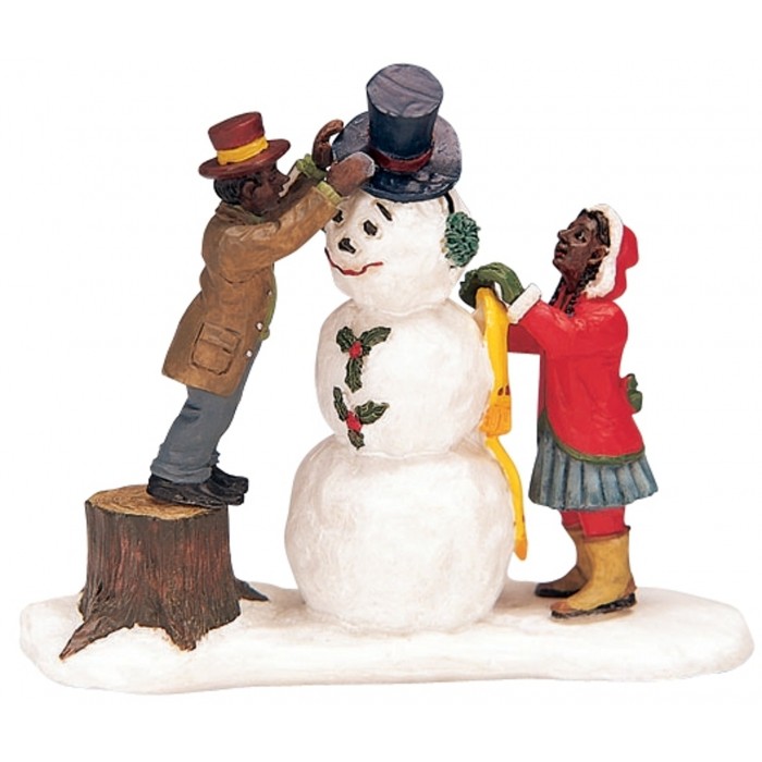 Dressing Mr Snowman Figurines # 32732